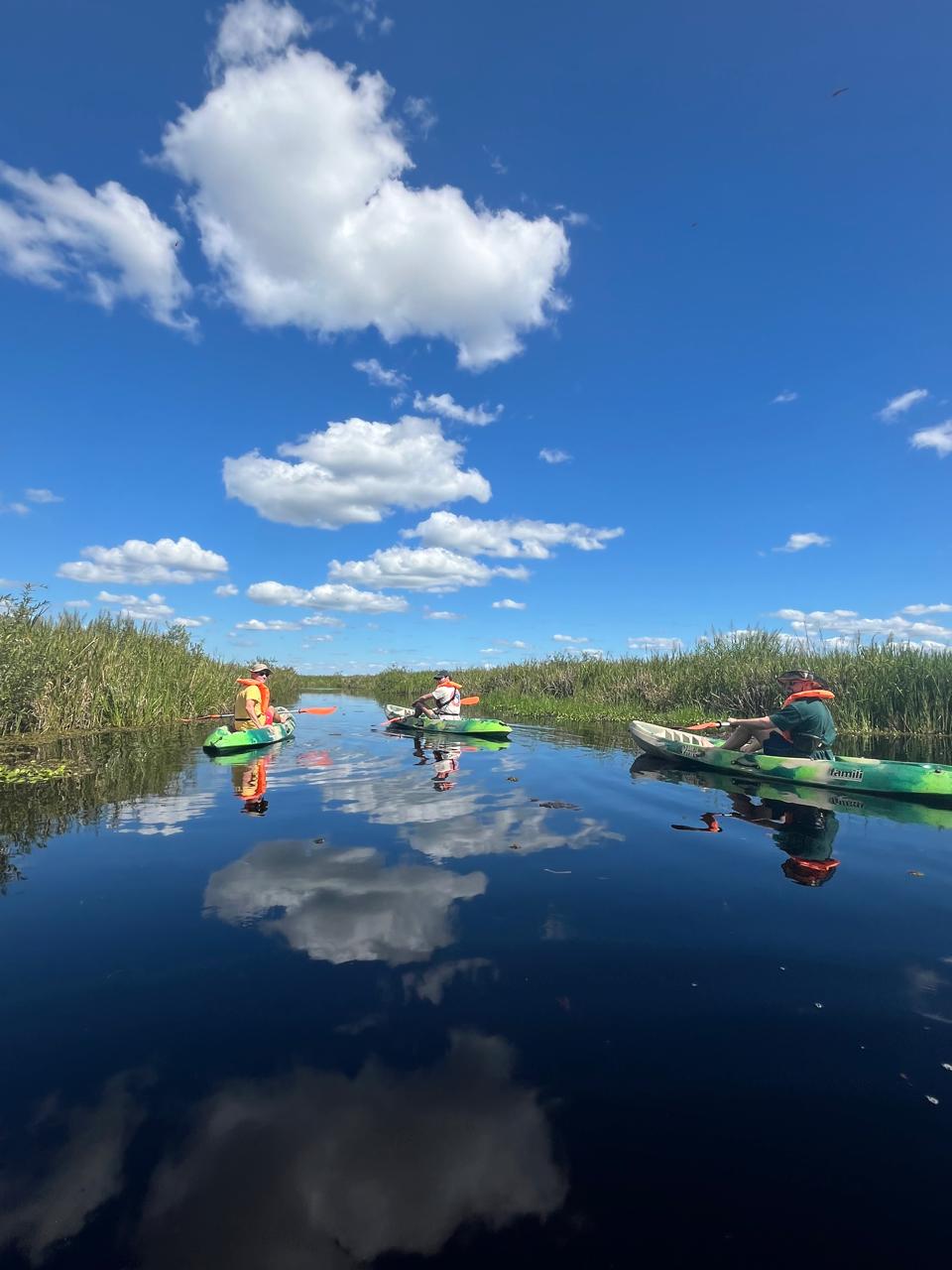 Kayak en los Esteros
